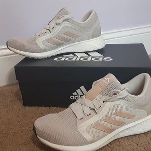 Adidas Edge Lux 4 Women’s Running Shoes Size 7.5